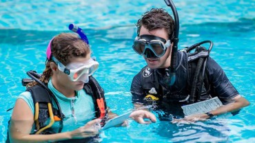 Open Water Diver Instructor búvártanfolyam